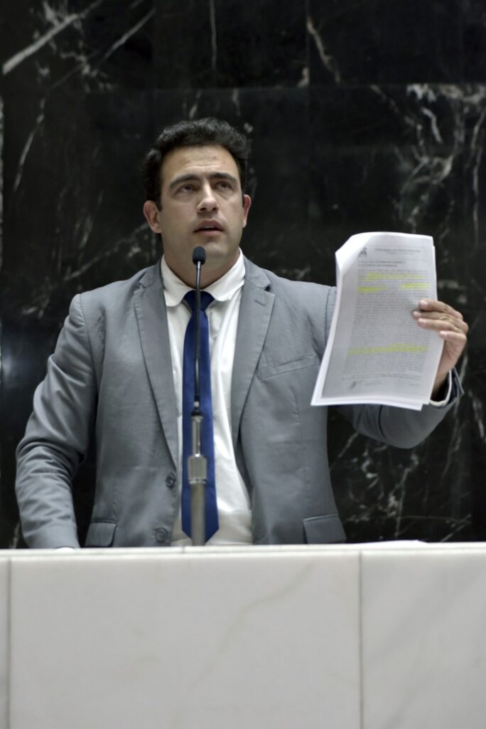 Deputado Estadual Caporezzo