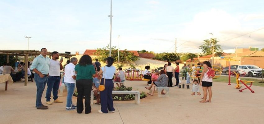 Lagoa Santa recebeu mais um novo espaço público de lazer, a Praça Sr. Kurt, localizada no bairro Joá, importante ponto da cidade. 