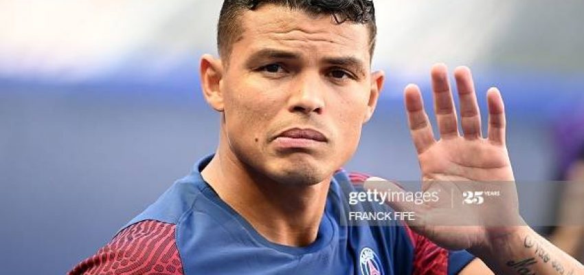 Paris Saint-Germain's Brazilian defender Thiago Silva arrives for a training session at the Stade de France stadium in Saint-Denis, north of Paris, on July 30, 2020, on the eve of the French League Cup final football match between Paris Saint-Germain (PSG) and Olympique Lyonnais (OL). (Photo by FRANCK FIFE / AFP) (Photo by FRANCK FIFE/AFP via Getty Images)